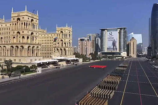 В Баку состоялся военный парад по случаю годовщины победы в войне в Карабахе