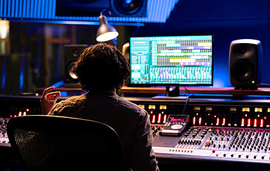 ДНК мелодии: как написать музыку к фильму