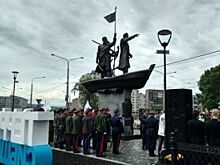 В Новокузнецке открыли памятник первопроходцам