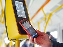 Пассажиры наземного транспорта Москвы оплатили картами и смартфонами более 2,2 млн поездок