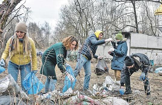 Субботники по-столичному: почему в них участвует все больше москвичей