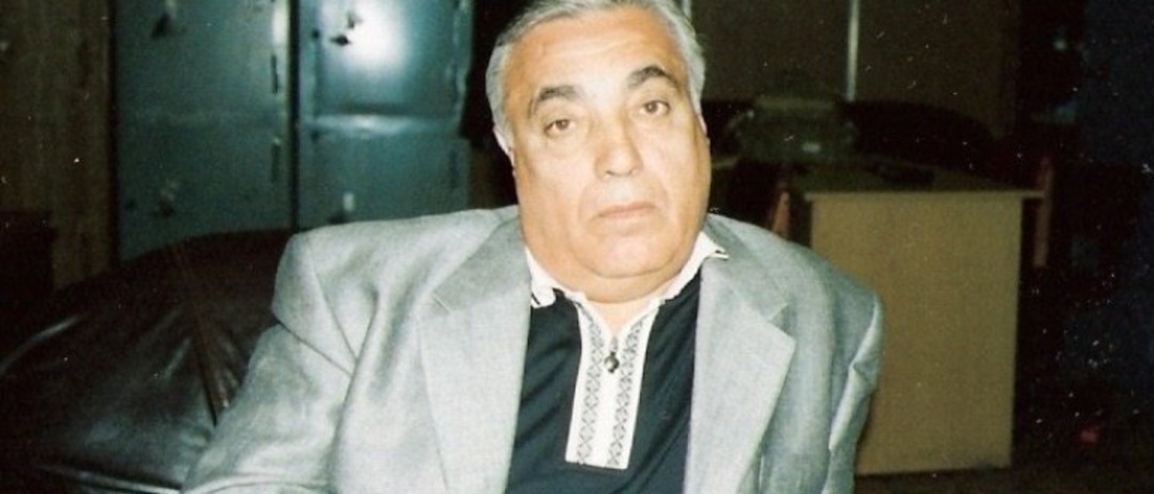 Слушать дед хасан. Усоян аслан рашидович. Аслана усояна дед хасан. Дед хасан - усоян аслан рашидович. 2013 дед хасан.