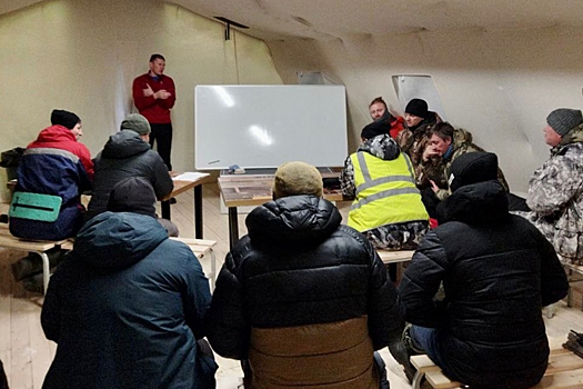 Спасатели хабаровского горнолыжного курорта поучаствовали в профессиональных сборах