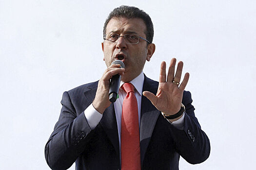 Генпрокуратура Стамбула завершила следствие по делу о коррупции в отношении экс-мэра