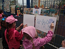 Школьницы из Преображенского победили в окружном конкурсе рисунка 