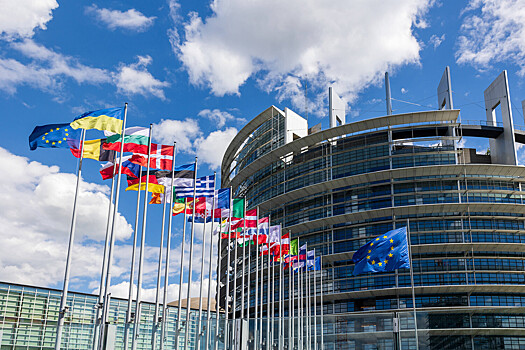 Европарламент призвал конфисковать замороженные активы РФ