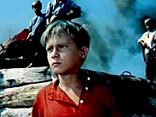 «Говорит, как депутат»: соцсети Бурятии об избившем ребёнка мужчине