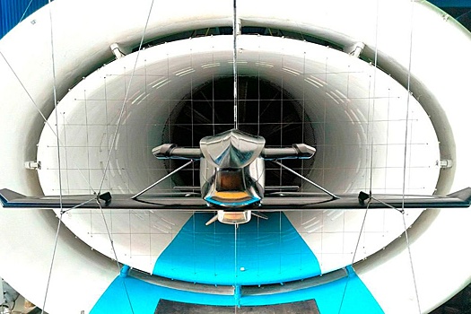 Первую российскую беспилотную амфибию "Меридиан" представили в Москве