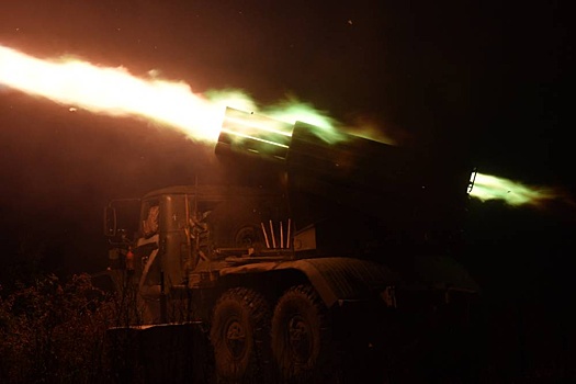 Появилось видео, как "Торнадо-С" разнес фуру с дронами ВСУ