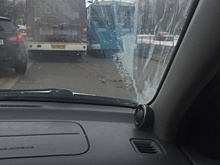 В Краснооктябрьском районе Волгограда автобус и троллейбус перекрыли дорогу