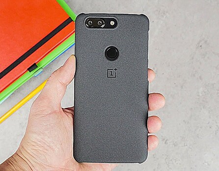 В России упали цены на OnePlus 5T