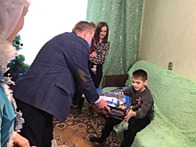 Российские космонавты приготовили новогодние подарки астронавтам на МКС