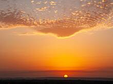 На Солнце заметили опасные и мощные выбросы