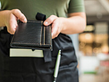 Опрос: Какие литературные герои попросили бы разделить счет в ресторане?