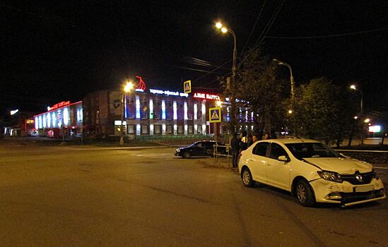 Три человека пострадали в ДТП на улице Кирова в Ижевске