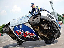 Столичные полицейские провели показательные выступления в Лужниках