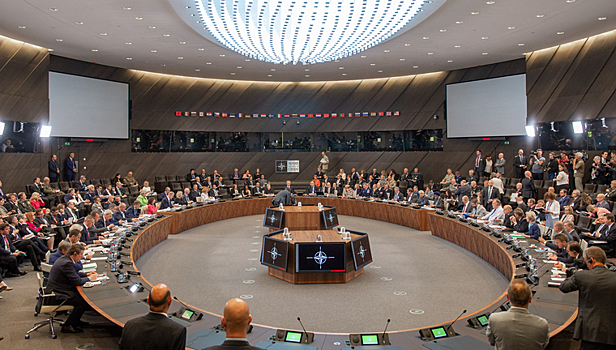 Власти Финляндии внесли в парламент законопроект о членстве в НАТО