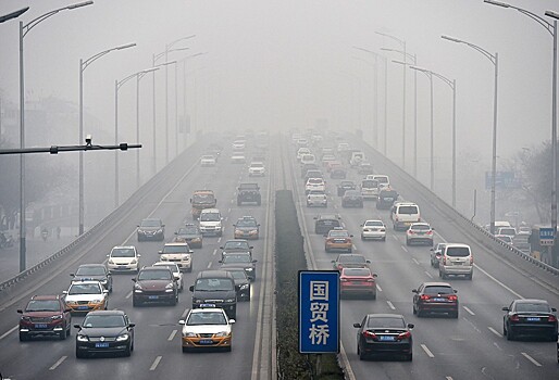 В Китае набирают на работу "дегустаторов смога"