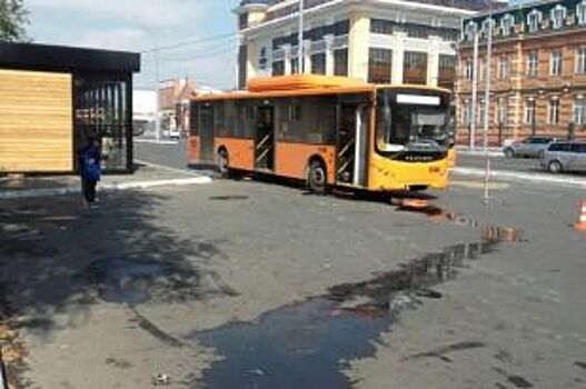 УМВД: в Оренбурге дачный автобус наехал на пенсионерку