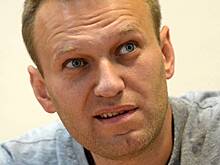 Навальный после провала протестного голосования уехал в отпуск. Сторонники обвиняют его в расколе