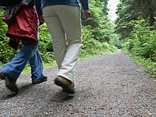Ученые выяснили, сколько на самом деле шагов помогают здоровью