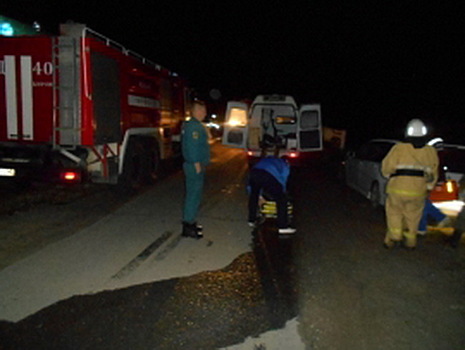 Subaru упал с моста