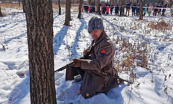 Хабаровчане помогли воссоздать Волочаевскую битву