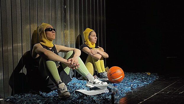 В MOÑ открыли предзаказ билетов на премьеру по Пелевину. Можно выбрать удобную цену