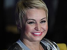 Катя Лель рассказала, что инопланетяне украли ее зубы