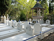 «Нездоровая ситуация»: В России оценили решение Франции по русскому кладбищу