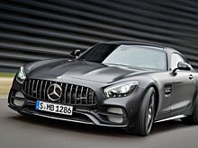 Mercedes выставил на торги спорткар Mercedes-AMG GT3