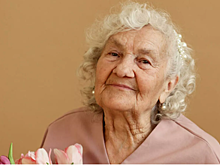 83-летняя россиянка из Челябинска попала на сайт Vogue после коронавируса