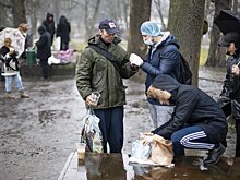 К нам приехал доктор Женя: как фельдшер из Челябинска помогал калининградским бездомным