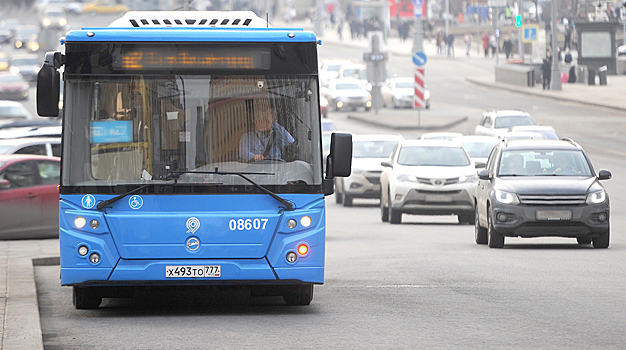Ряд автобусных маршрутов в районе ул. Маргелова и Бориса Петровского изменится 1 августа