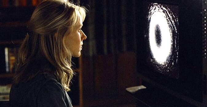 Как изменились актёры культового хоррора «Звонок» за 18 лет