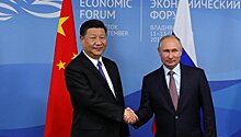 Юанями потом отдашь: Путин купил сбитень для Си Цзиньпина