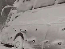 На Сахалине пассажирский автобус съехал в кювет