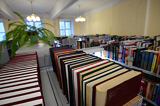 На Украине призвали изъять изданные в СССР книги