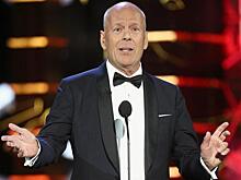 Популярная американская ведущая раскрыла имена самых злых голливудских знаменитостей — Брюс Уиллис оказался среди них