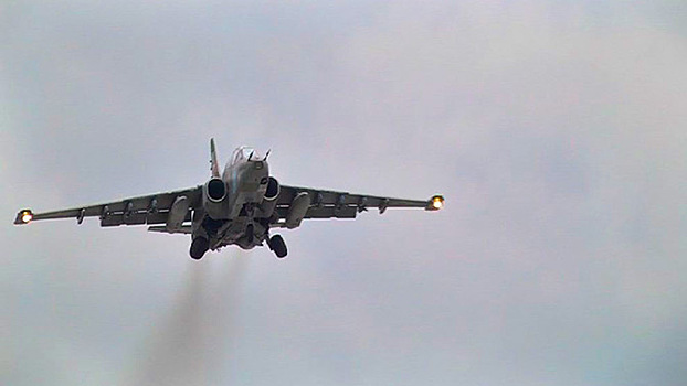 Су-25 разгромили бронетехнику «противника» в Крыму