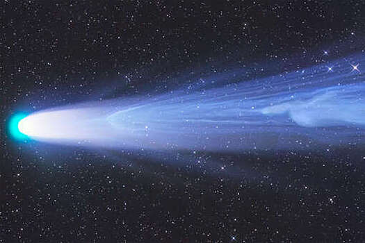Фотографу удалось запечатлеть комету до того, как она навсегда покинула Солнечную систему