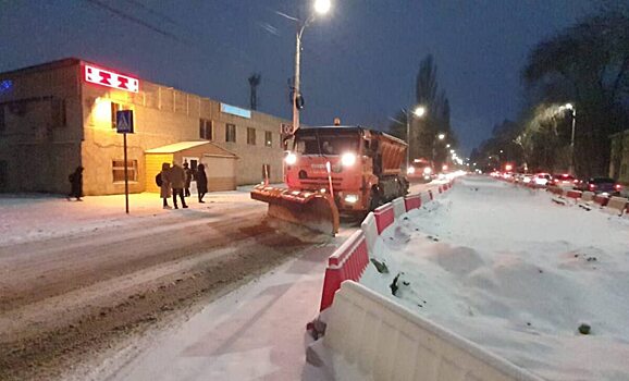 Лада Мокроусова: Ночью в Саратове начался первый крупный снегопад в этом сезоне