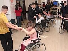 Быть свободными. Кто и как на Ставрополье учит танцам девочек-колясочниц
