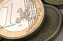 Официальный курс евро снизился на 23 копейки