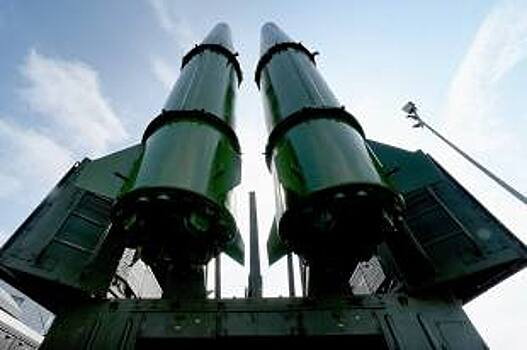 На учениях в Астраханской области испытают ракетные комплексы "Искандер"