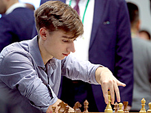 Российский шахматист Дубов сыграл вничью с поляком Дудой на супертурнире в Вейк-ан-Зее