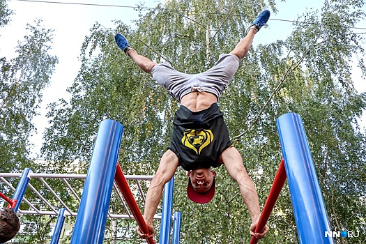 «Они в основном для детей»: нижегородские спортсмены опробовали площадки, сделанные для воркаута