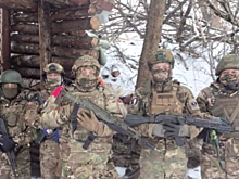 Бойцы штурмовой бригады «Ветераны» поблагодарили полицию Астрахани за доставленную партию гумпомощи