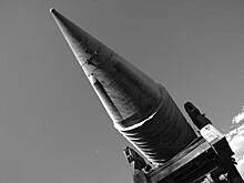 Почему США и СССР отказались от взрыва ядерной бомбы на Луне