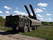 Расчеты комплексов "Бастион" в рамках учений отрабатывают ракетные удары